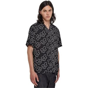 Urban Classics Män Viscose AOP Resort skjorta, herrskjorta, finns i många olika färger, storlekar XS – 5XL, Svart blomma, XL Urban Classics Män Viscose AOP Resort skjorta, herrskjorta, finns i många olika färger, storlekar XS – 5XL, Svart blomma, XL