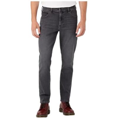 Wrangler herr Jeans LARSTON, BLACKOUT, 27W / 32L Wrangler herr Jeans LARSTON, BLACKOUT, 27W / 32L