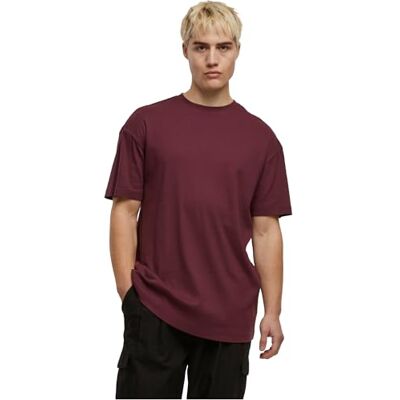 Urban Classics T-shirt för män, ribbade kortärmad ribbad ekologisk bomull, normal passform, storlekar S – 5XL, Körsbär, 4XL Urban Classics T-shirt för män, ribbade kortärmad ribbad ekologisk bomull, normal passform, storlekar S – 5XL, Körsbär, 4XL
