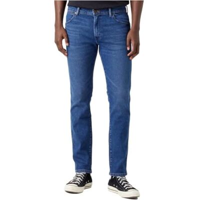 Wrangler herr Byxor LARSTON, NEW FAVORITE, 36W / 32L Wrangler herr Byxor LARSTON, NEW FAVORITE, 36W / 32L