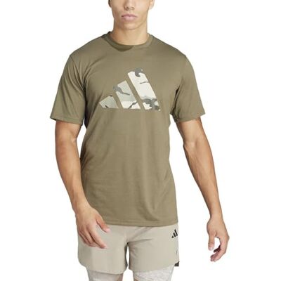 adidas För Män Train Essentials Seasonal Brand Love Camo Tee, olive strata/dark blue, S adidas För Män Train Essentials Seasonal Brand Love Camo Tee, olive strata/dark blue, S