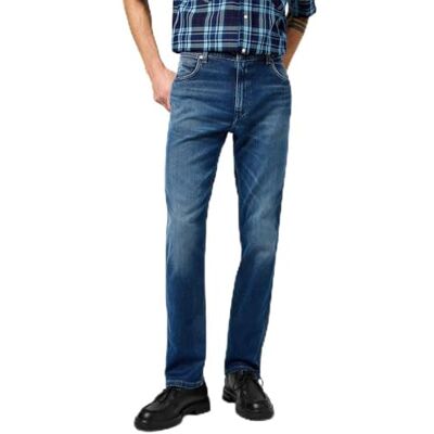 Wrangler Men's Greensboro Jeans, Denim Dusk, 34/36 Wrangler Men's Greensboro Jeans, Denim Dusk, 34/36