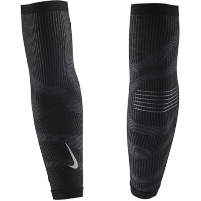 NIKE Unisex Zoned Knit Ärmar, Black/Dk Smoke Grey/Silver, S/M NIKE Unisex Zoned Knit Ärmar, Black/Dk Smoke Grey/Silver, S/M
