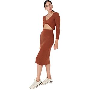 Trendyol Dam midi bodycon anpassad stickad klänning, Brun, L Trendyol Dam midi bodycon anpassad stickad klänning, Brun, L