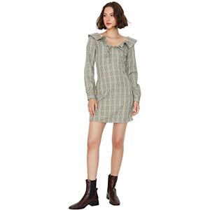 Trendyol Dam miniruffle hem polo neck vävd klänning, kaki, 40 Trendyol Dam miniruffle hem polo neck vävd klänning, kaki, 40