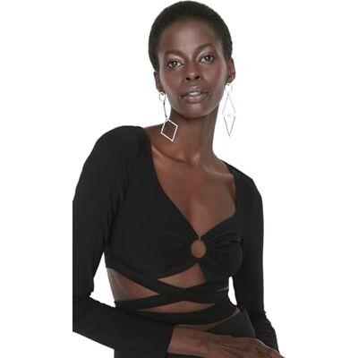 Trendyol Kvinnors svart krage detaljerad stickad blus blus, svart, 40 Trendyol Kvinnors svart krage detaljerad stickad blus blus, svart, 40