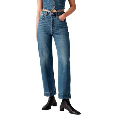 Levi's Ribcage STR Ank Tailored Valley View Cle, Valley View Crease, 24W x 27L Levi's Ribcage STR Ank Tailored Valley View Cle, Valley View Crease, 24W x 27L