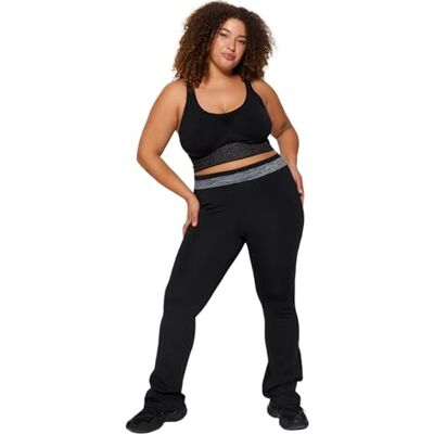 Trendyol Dam normal midja elastisk manschett normal passform plus size träningsbyxor, Svart, XXL stor Trendyol Dam normal midja elastisk manschett normal passform plus size träningsbyxor, Svart, XXL stor