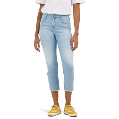 Lee Women's Legendary 23" Capri Jean, Lunar Light Lee Women's Legendary 23" Capri Jean, Lunar Light