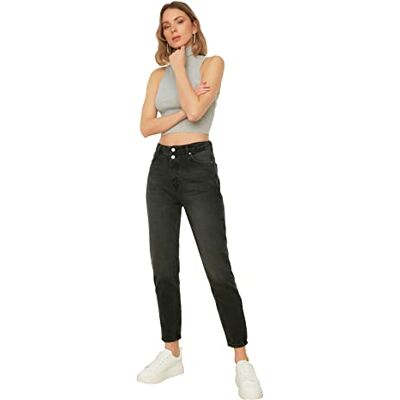 Trendyol Kvinnors svart dubbel knapp hög midja mamma jeans, 34 Trendyol Kvinnors svart dubbel knapp hög midja mamma jeans, 34