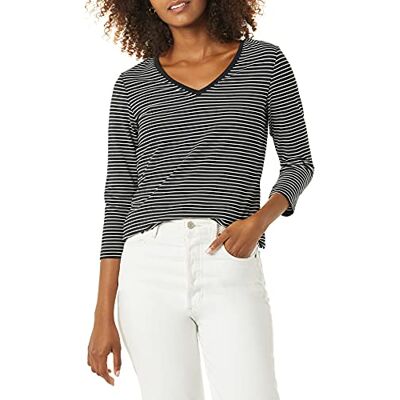 Amazon Essentials Women's V-ringad T-shirt klassisk passform med kvartsärmar (finns i plusstorlek), Svart Vit Rand, XXL Amazon Essentials Women's V-ringad T-shirt klassisk passform med kvartsärmar (finns i plusstorlek), Svart Vit Rand, XXL