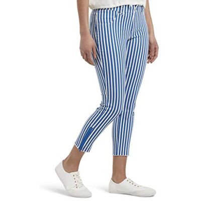 HUE Dam Ultra Soft Denim Jean Capri Leggings Strumpor, Elektriskt blå, XL HUE Dam Ultra Soft Denim Jean Capri Leggings Strumpor, Elektriskt blå, XL