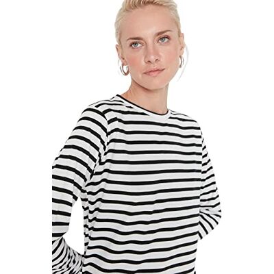 Trendyol Dam Basics normal passform bas stickad T-shirt med rund hals, vit, XS, Vitt, XS Trendyol Dam Basics normal passform bas stickad T-shirt med rund hals, vit, XS, Vitt, XS