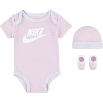 NIKE Sustainable 3Pc Futura Set med kropp, mössa och stövlar för bebis, Pink Foam, 6/12 månader NIKE Sustainable 3Pc Futura Set med kropp, mössa och stövlar för bebis, Pink Foam, 6/12 månader