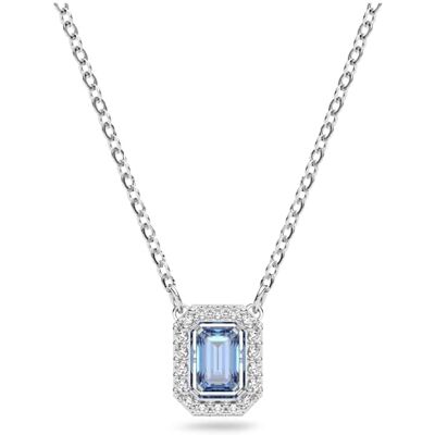 Swarovski blått hängande halsband, blå oktagonskuren kristall i Rhodiumpläterad miljö, från Millenia Collection Swarovski blått hängande halsband, blå oktagonskuren kristall i Rhodiumpläterad miljö, från Millenia Collection