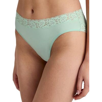 CALIDA Natural Comfort Lace Trosor, kvinnor, regular cut, tillverkade av högkvalitativ supima-bomull, med feminina spetsdetaljer, Vit, 40-42 CALIDA Natural Comfort Lace Trosor, kvinnor, regular cut, tillverkade av högkvalitativ supima-bomull, med feminina spetsdetaljer, Vit, 40-42