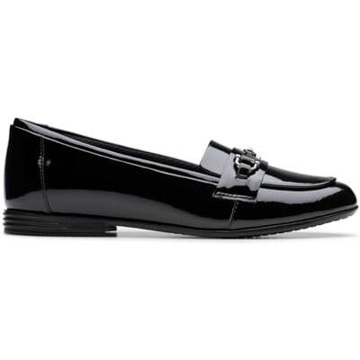 Clarks FinjaLoafer Y. Childrens Black Pat, 4 Clarks FinjaLoafer Y. Childrens Black Pat, 4