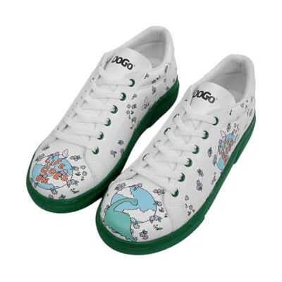 DOGO Kvinnors vita veganska läder sneakers livet går på mönster, Material: Polyester, 38 EU DOGO Kvinnors vita veganska läder sneakers livet går på mönster, Material: Polyester, 38 EU