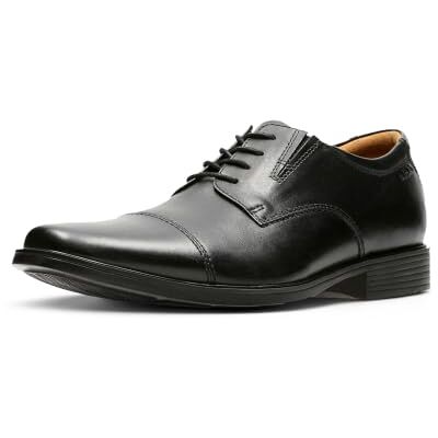 Clarks Tilden Cap Derbys för män Clarks Tilden Cap Derbys för män