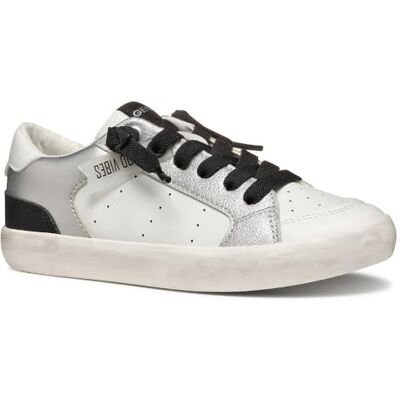 Geox flicka J Gisli Sneaker, Vittsilver, 4.5 UK Geox flicka J Gisli Sneaker, Vittsilver, 4.5 UK