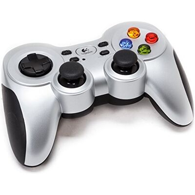 Logitech F710 940-000142 Trådlös Gamepad, Svart, Silver 2,4 GHz PC-fjärrkontroll, USB nano-mottagare, klassiska knappar, dubbel vibration, kryss 4 växlar grå/svart Logitech F710 940-000142 Trådlös Gamepad, Svart, Silver 2,4 GHz PC-fjärrkontroll, USB nano-mottagare, klassiska knappar, dubbel vibration, kryss 4 växlar grå/svart