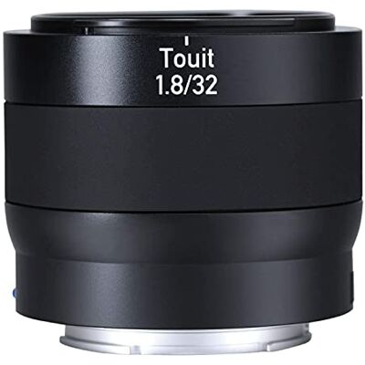 Carl Zeiss Touit 1.8/32 för Sony (E-Mount) spegellösa APS-C-systemkameror Carl Zeiss Touit 1.8/32 för Sony (E-Mount) spegellösa APS-C-systemkameror