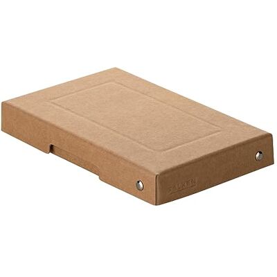 FALKEN Ref. 22001824000F PureBox Natur 1 förvaringslåda med lock presentförpackning ingen plast A6-format höjd 25 mm utskuret handtag band runt locket FALKEN Ref. 22001824000F PureBox Natur 1 förvaringslåda med lock presentförpackning ingen plast A6-format höjd 25 mm utskuret handtag band runt locket