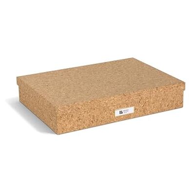 Bigso Box of Sweden BIGSO SVERKER dokumentlåda A3 – förvaringslåda med lock och handtag – skrivbordsfack för dokument, skisser och dokument – arkivlåda av återvunnen fiberskiva och papper – kork Bigso Box of Sweden BIGSO SVERKER dokumentlåda A3 – förvaringslåda med lock och handtag – skrivbordsfack för dokument, skisser och dokument – arkivlåda av återvunnen fiberskiva och papper – kork