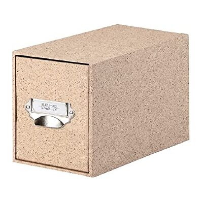 Rössler Papper 1327452390 – S.O.H.O CD Lådlåda, Cacao, 143 x 158 x 261 mm, förvaringslåda för ca 47 CD-skivor, med insticksskylt och handtag Rössler Papper 1327452390 – S.O.H.O CD Lådlåda, Cacao, 143 x 158 x 261 mm, förvaringslåda för ca 47 CD-skivor, med insticksskylt och handtag
