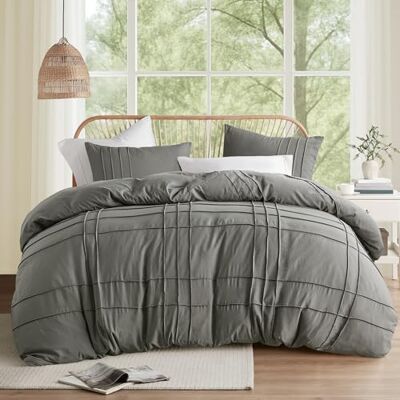 Comfort Spaces grå Cal King Size påslakanset – 3-st Pintuck veckat påslakan, lätt alla årstider, extra mjukhet, förtvättat mikrofiber sängöverdrag Comfort Spaces grå Cal King Size påslakanset – 3-st Pintuck veckat påslakan, lätt alla årstider, extra mjukhet, förtvättat mikrofiber sängöverdrag