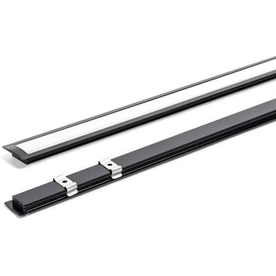 Blendend Kanal 1 m infälld LED-ränna i svart färg, perfekt för en ren och modern installation inomhus* Blendend Kanal 1 m infälld LED-ränna i svart färg, perfekt för en ren och modern installation inomhus*