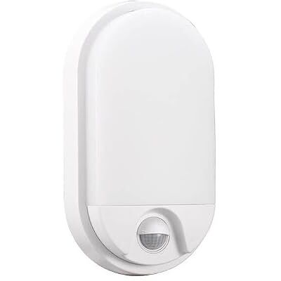 WatioWave 15W 4000K LED oval vägglampa med rörelsesensor, perfekt för utomhusbelysning och rymdsäkerhet. WatioWave 15W 4000K LED oval vägglampa med rörelsesensor, perfekt för utomhusbelysning och rymdsäkerhet.