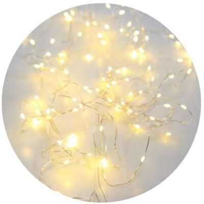 Brightium LED-ljusslinga i silver 1,9 m IP20, perfekt för att dekorera inomhus och skapa mysiga miljöer. Brightium LED-ljusslinga i silver 1,9 m IP20, perfekt för att dekorera inomhus och skapa mysiga miljöer.