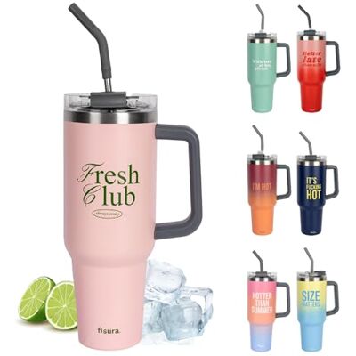 FISURA – Termosflaska 1,2 l ”fresh Club”. Rosa vattenflaska i rostfritt stål. Håller drycker kalla i 24h och varma i 12h. BPA-fri. Inkluderar sugrör. Mått: 9,8 cm x 27,8 cm. FISURA – Termosflaska 1,2 l ”fresh Club”. Rosa vattenflaska i rostfritt stål. Håller drycker kalla i 24h och varma i 12h. BPA-fri. Inkluderar sugrör. Mått: 9,8 cm x 27,8 cm.