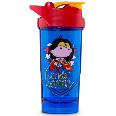 Shieldmixer Hero Pro Classic Shaker Wonder Woman Mini – BPA-fri – gym-tillbehör – proteinshaker – fitnessvattenflaska – blå – 700 ml Shieldmixer Hero Pro Classic Shaker Wonder Woman Mini – BPA-fri – gym-tillbehör – proteinshaker – fitnessvattenflaska – blå – 700 ml