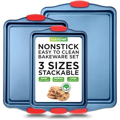 Nutrichef 3-Piece Non-stick Bakpanna Set Kolstål Bakarredskap med Blått Beläggning Inuti och Utsidan, Röd Silikonhandtag, Hållbara och Tillförlitliga, Enkel Bakning och Lätt att Rengöra (Blå) Nutrichef 3-Piece Non-stick Bakpanna Set Kolstål Bakarredskap med Blått Beläggning Inuti och Utsidan, Röd Silikonhandtag, Hållbara och Tillförlitliga, Enkel Bakning och Lätt att Rengöra (Blå)
