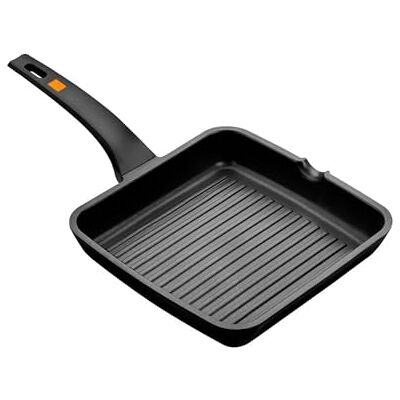 BRA isogona Effektiv ribbad grillpanna, gjuten aluminium svart, alla spisar inklusive induktion. BRA isogona Effektiv ribbad grillpanna, gjuten aluminium svart, alla spisar inklusive induktion.
