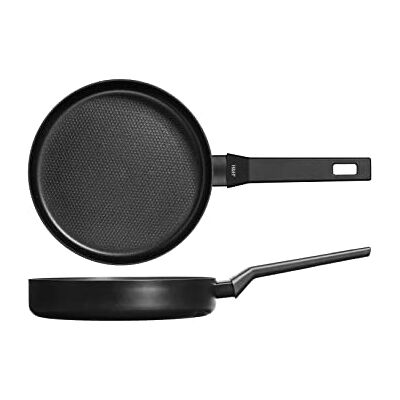 H&H All Blacks Stekpanna i aluminium med non-stick Pfluon, 22cm, Inre beläggning med honungskaka, Induktion H&H All Blacks Stekpanna i aluminium med non-stick Pfluon, 22cm, Inre beläggning med honungskaka, Induktion