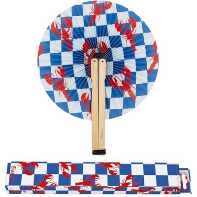 FISURA – Hopfällbar fläkt med hummertryck, original vikbar fläkt av papper. PAI Blå och vit PAI Bröllopsdetalj för gäster, festpresent eller ceremonier. FISURA – Hopfällbar fläkt med hummertryck, original vikbar fläkt av papper. PAI Blå och vit PAI Bröllopsdetalj för gäster, festpresent eller ceremonier.