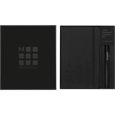 Moleskine Essential Creative Kit Anteckningsbok med kulpennan Kaweco från , hårt omslag, stor (13 x 21 cm), linjerade sidor, svart, 240 sidor Moleskine Essential Creative Kit Anteckningsbok med kulpennan Kaweco från , hårt omslag, stor (13 x 21 cm), linjerade sidor, svart, 240 sidor