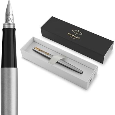 Parker Jotter reservoarpenna Rostfritt stål med gulddetaljer Mediumspets och blått bläck Presentask Parker Jotter reservoarpenna Rostfritt stål med gulddetaljer Mediumspets och blått bläck Presentask