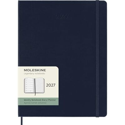 Moleskine Veckoplanerare 2027, hårt omslag 12 månaders dagbok med utrymme för anteckningar och elastisk stängning, XL 19 x 25 cm, safirblå Moleskine Veckoplanerare 2027, hårt omslag 12 månaders dagbok med utrymme för anteckningar och elastisk stängning, XL 19 x 25 cm, safirblå