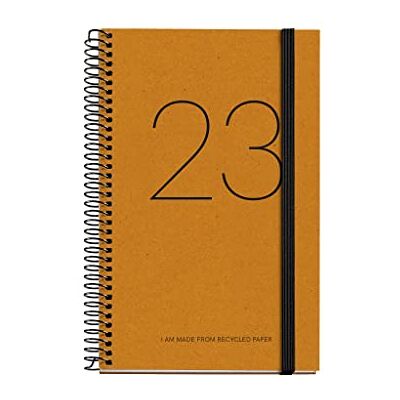 Miquelrius Årlig agenda 2023 Återvunnen Dag sida Aktiv storlek 117 x 182 mm Återvunnet kartongöverdrag Spiral Spanska, Engelska och Portugisiska Gul Miquelrius Årlig agenda 2023 Återvunnen Dag sida Aktiv storlek 117 x 182 mm Återvunnet kartongöverdrag Spiral Spanska, Engelska och Portugisiska Gul