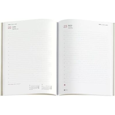 Miquelrius Ersättning Årlig agenda 2024 Funda, Dag sida, Plus storlek 155 x 213 mm (liknande A5), Spanska, Portugisiska och engelska Miquelrius Ersättning Årlig agenda 2024 Funda, Dag sida, Plus storlek 155 x 213 mm (liknande A5), Spanska, Portugisiska och engelska
