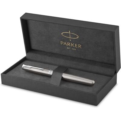 Parker Sonnet reservoarpenna Rostfritt stål med kromdetaljer Mediumspets Presentask Parker Sonnet reservoarpenna Rostfritt stål med kromdetaljer Mediumspets Presentask