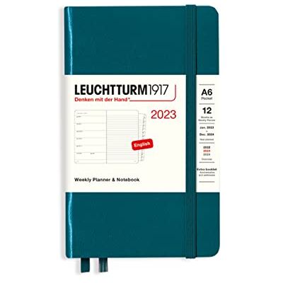 LEUCHTTURM1917 365898 veckoplanerare och anteckningsficka (A6) 2023, 12 månader, stillahavsgrön, engelsk LEUCHTTURM1917 365898 veckoplanerare och anteckningsficka (A6) 2023, 12 månader, stillahavsgrön, engelsk