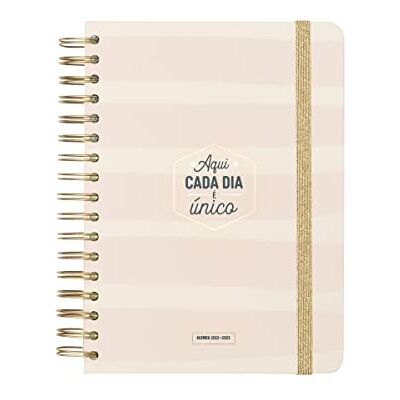 Mr. Wonderful Klassisk agenda 2022-2023 Diaria Här varje dag jag unik, MULTI Språk: Portugisiska Mr. Wonderful Klassisk agenda 2022-2023 Diaria Här varje dag jag unik, MULTI Språk: Portugisiska