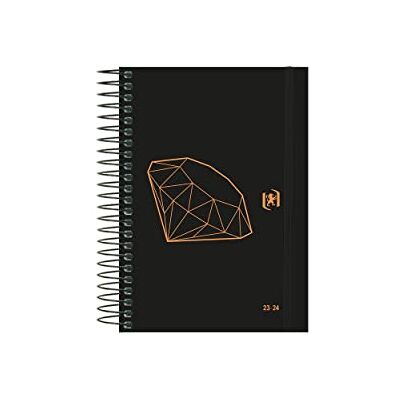 Oxford So Chic, Agenda 2023 2024 Dag Per sida, Extra lock, 12x18 cm, Spanska, Diamond Design Oxford So Chic, Agenda 2023 2024 Dag Per sida, Extra lock, 12x18 cm, Spanska, Diamond Design