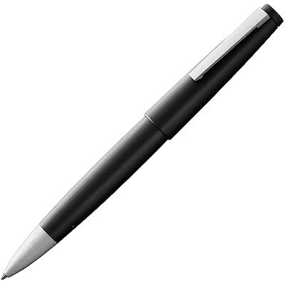 Lamy 2000 svart – elegant kulspetspenna i robust glasfiberfat – perfekt balanserad och i linjebredd M 63 kulspetspenna i svart Lamy 2000 svart – elegant kulspetspenna i robust glasfiberfat – perfekt balanserad och i linjebredd M 63 kulspetspenna i svart