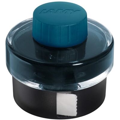 Lamy T52 bläck petrol 50 ml – bläckglas med bläcksamlingsbassäng – stativ av plast med rulle för raderat papper Lamy T52 bläck petrol 50 ml – bläckglas med bläcksamlingsbassäng – stativ av plast med rulle för raderat papper